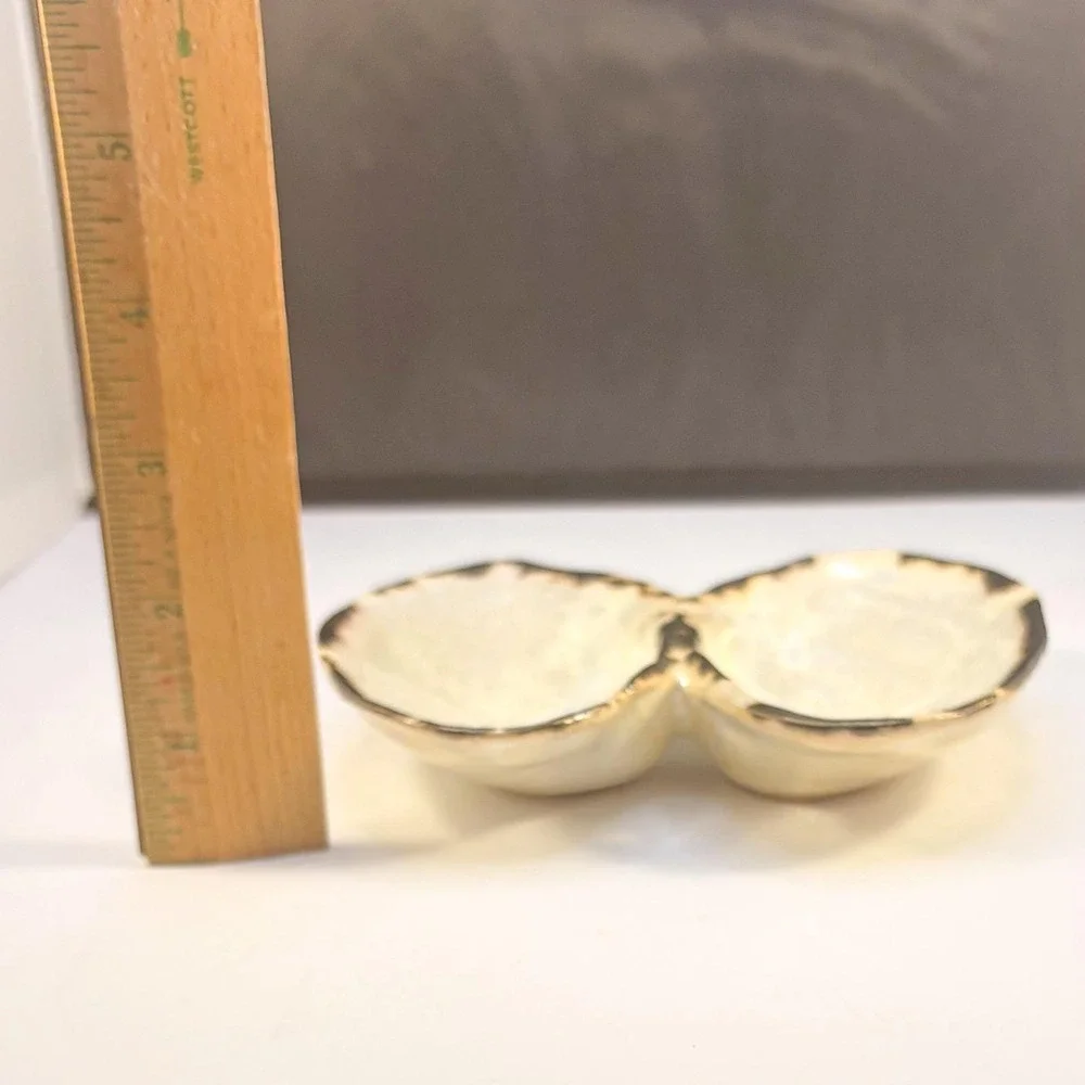 Iridescent Ceramic Clam Shell Style Divided Trinket Dish Decorative Bowl Trinket